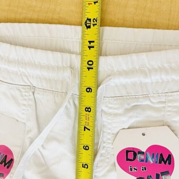 Tag Blue Women's Stretch Pull-on White Lightweight Cargo Capri Pants Size 10 NWT - Picture 10 of 12